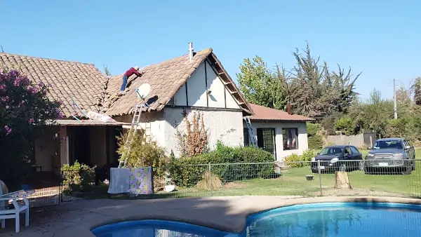 Reparación de tejado en Calera de Tango Santiago trabajo de techumbre